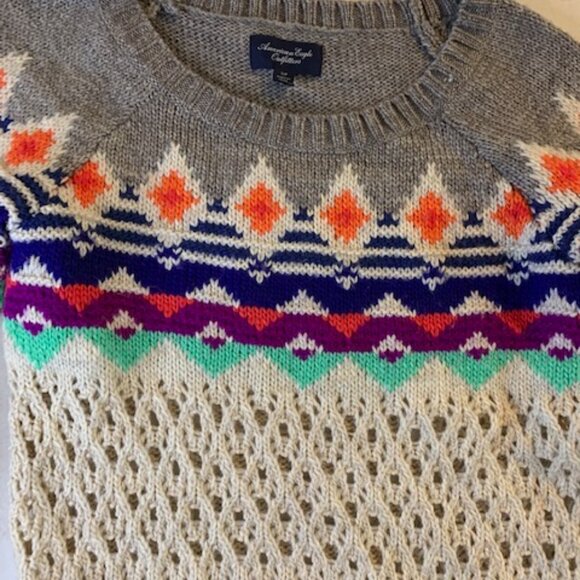American Eagle Outfitters Sweater Size S Round Neck Acrylic Knit Cable Crochet - Picture 2 of 7